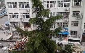 突發(fā)！青島一居民樓發(fā)生爆燃！已造1人死亡，7人受傷！3公里外有震感…