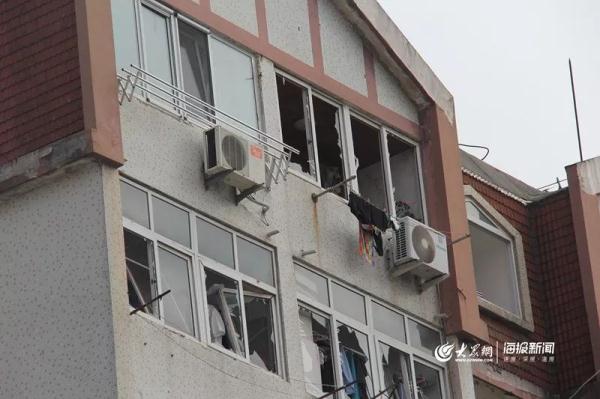 突發(fā)！青島一居民樓發(fā)生爆燃！已造1人死亡，7人受傷！3公里外有震感…